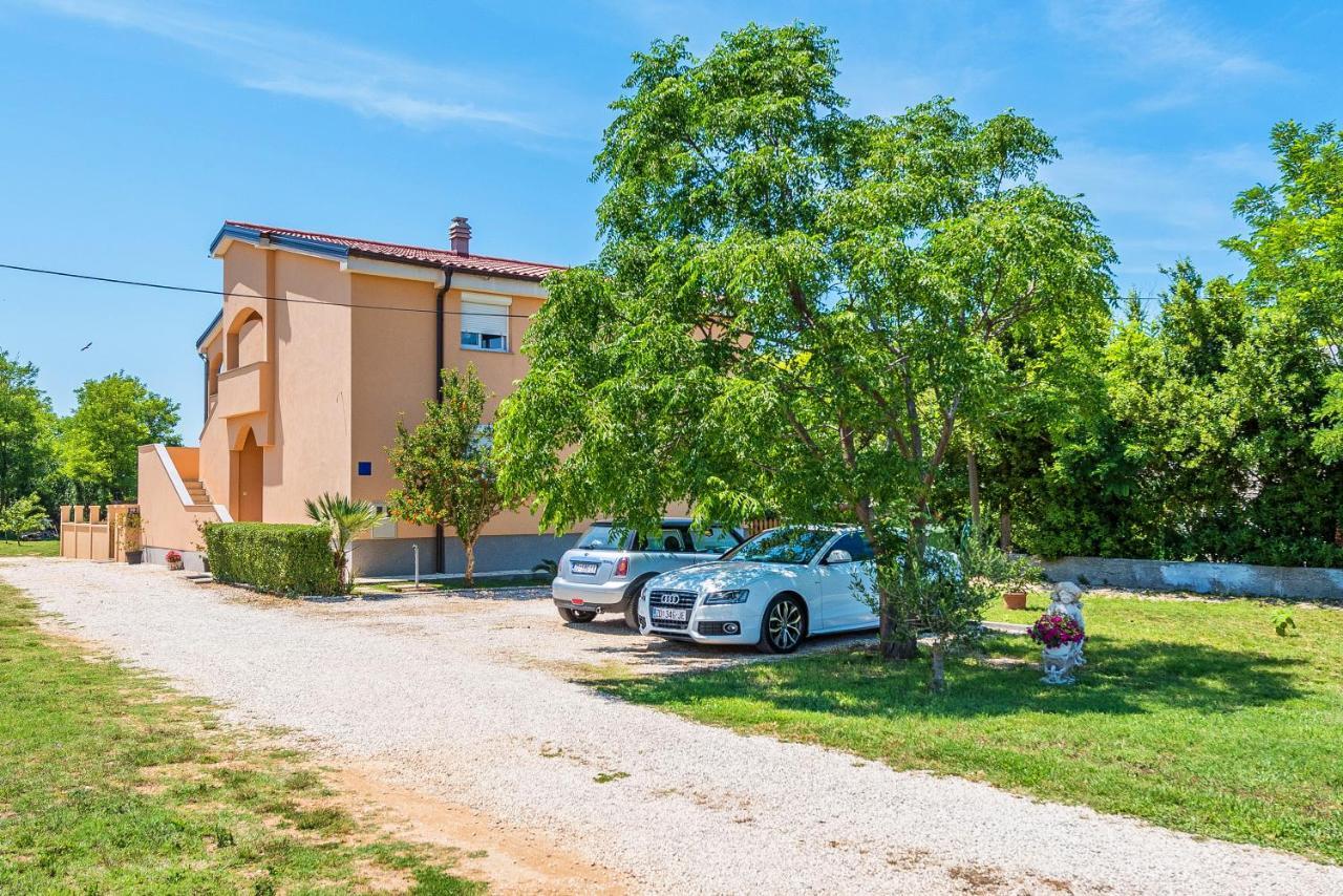 Nelly Apartments Privlaka  Exterior foto